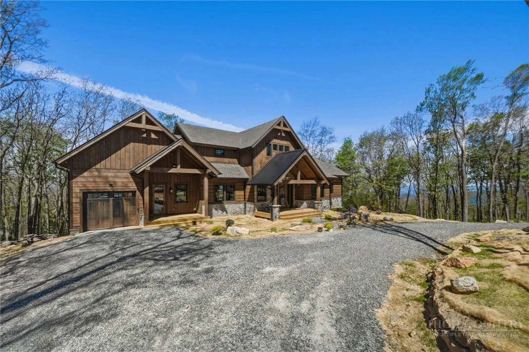Image number 3 for the current listing