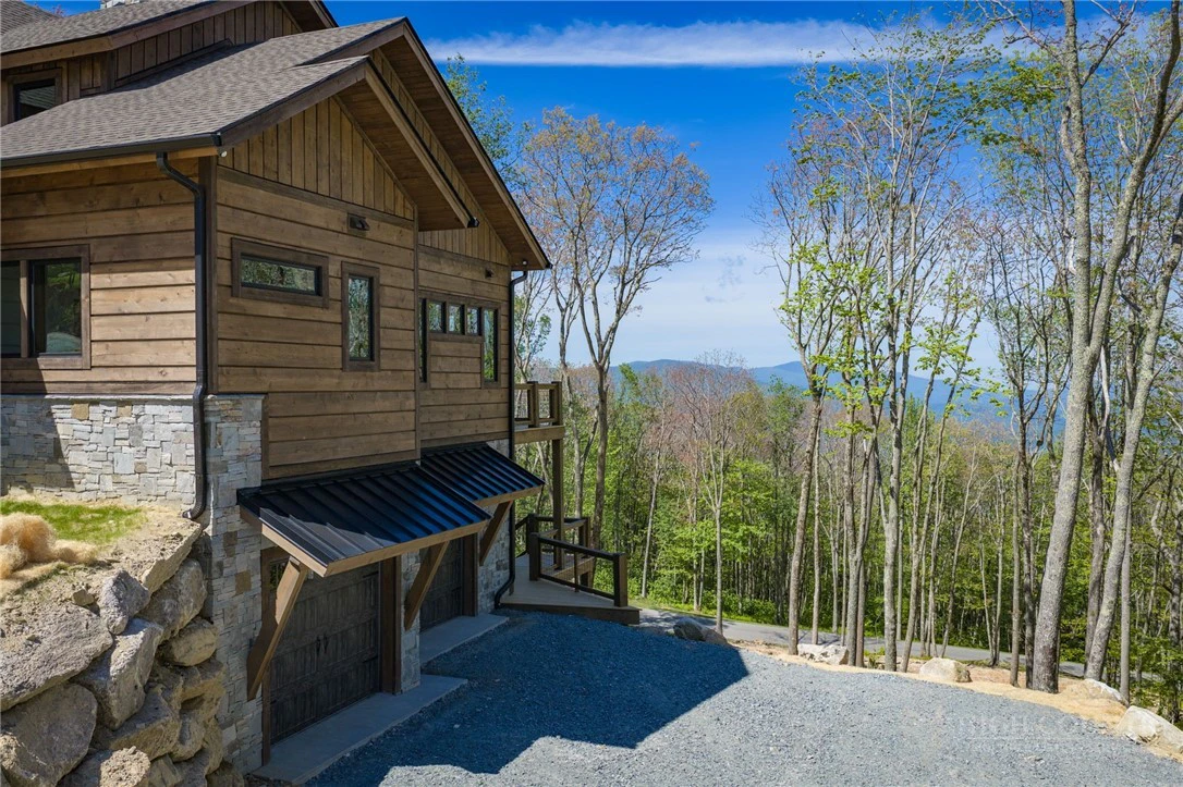 Image number 7 for the current listing