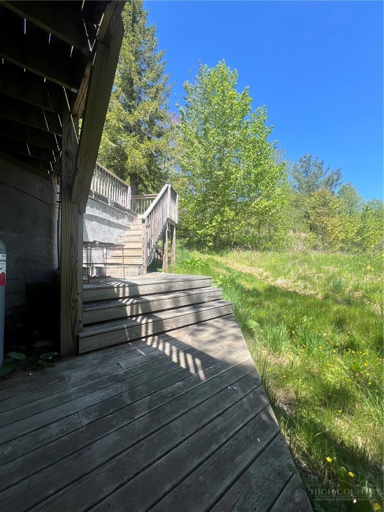 Image number 9 for the current listing