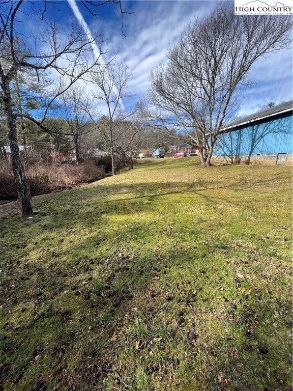 Image number 14 for the current listing