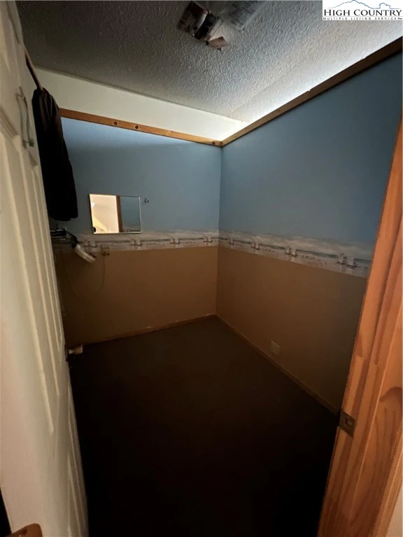Image number 10 for the current listing