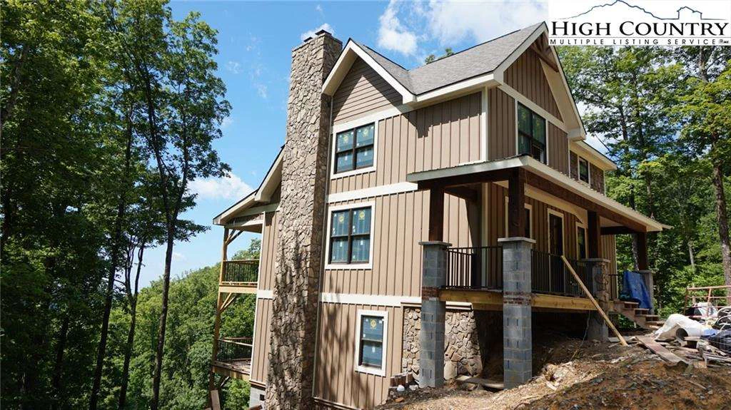 Image number 1 for the current listing