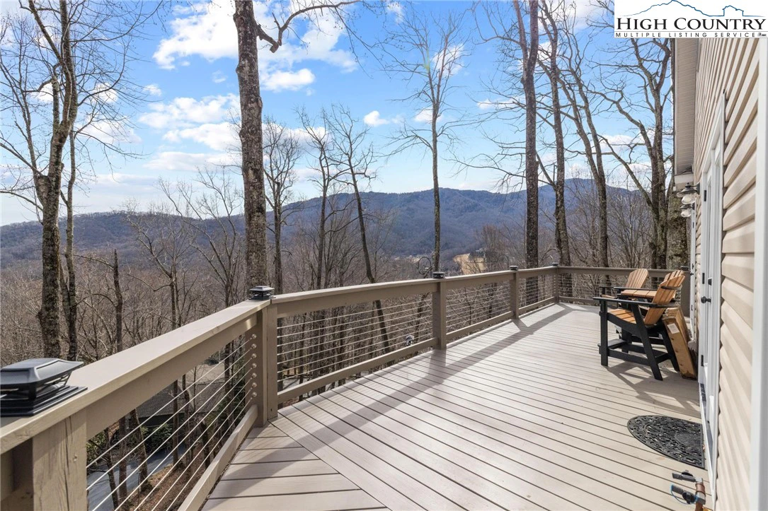 Image number 16 for the current listing