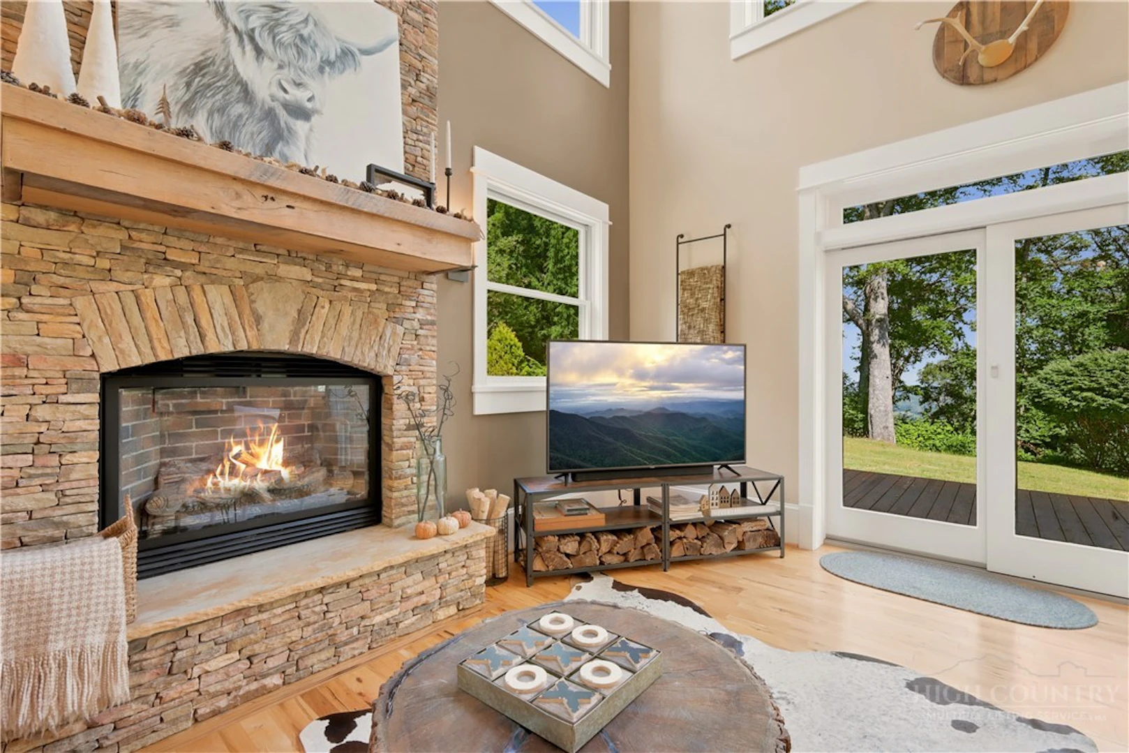 Image number 12 for the current listing