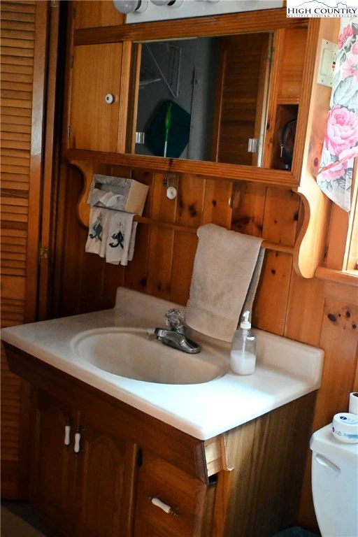Image number 12 for the current listing