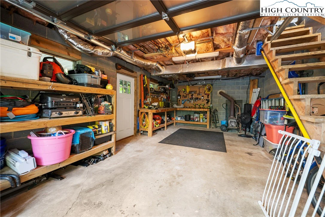 Image number 6 for the current listing