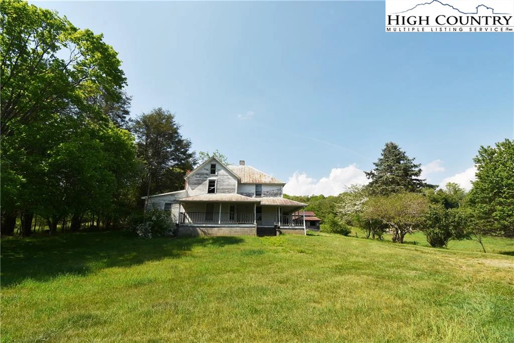 Image number 18 for the current listing