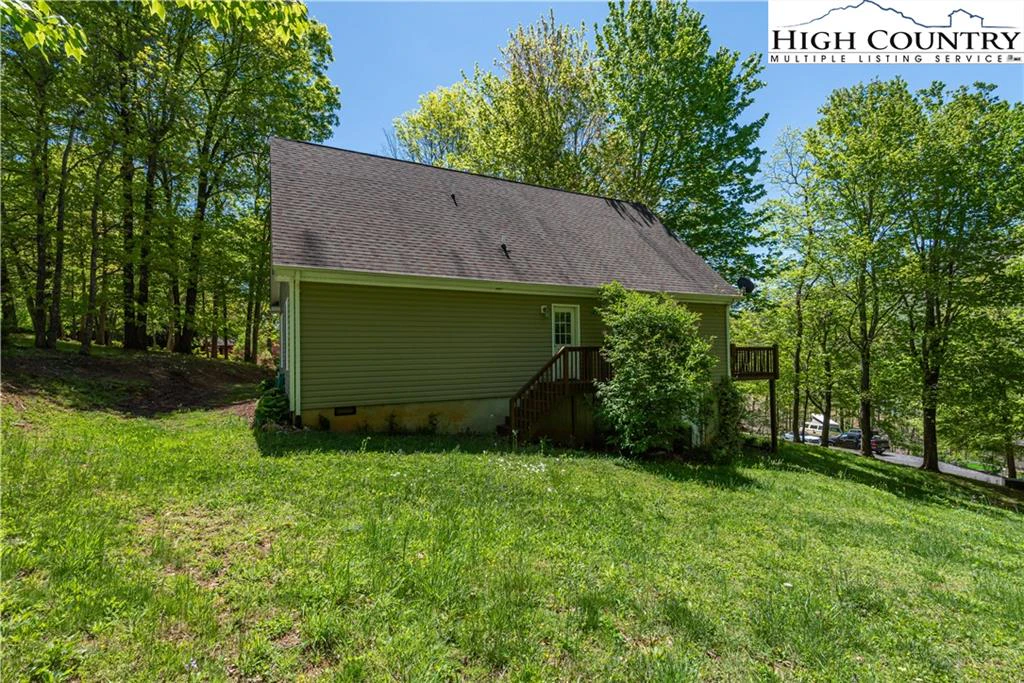 Image number 7 for the current listing