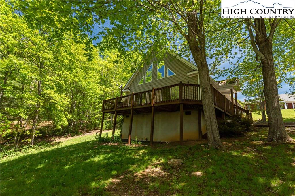 Image number 3 for the current listing