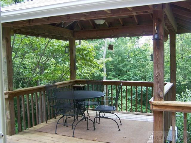 Image number 20 for the current listing