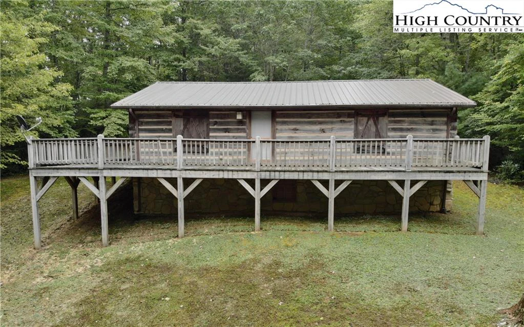 Image number 1 for the current listing