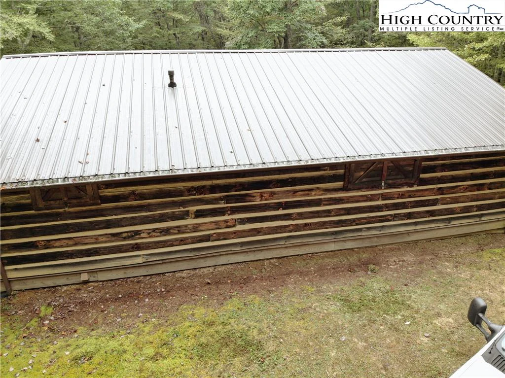 Image number 5 for the current listing