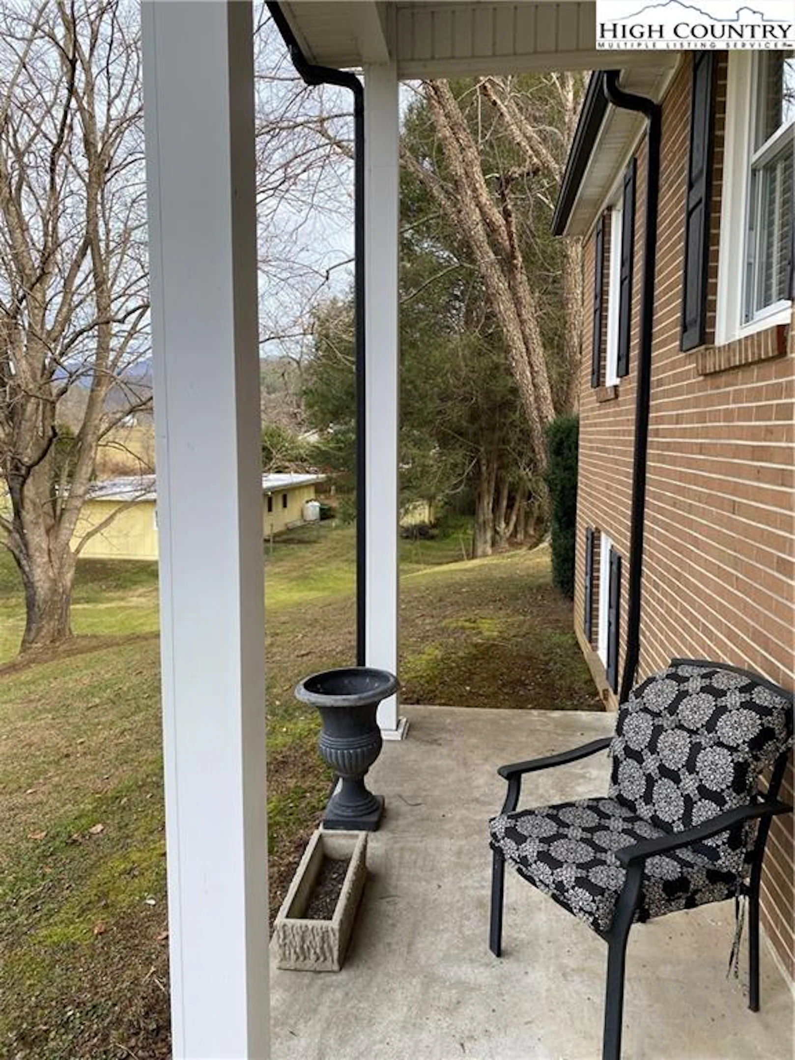 Image number 15 for the current listing