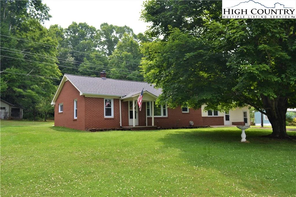 Image number 1 for the current listing
