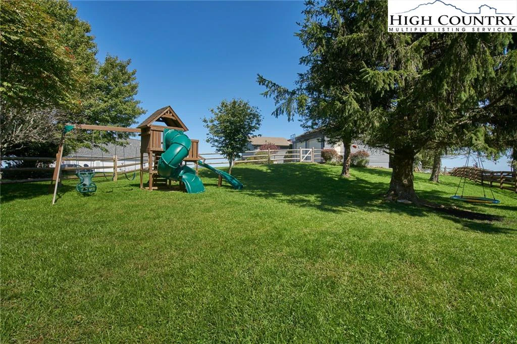Image number 20 for the current listing