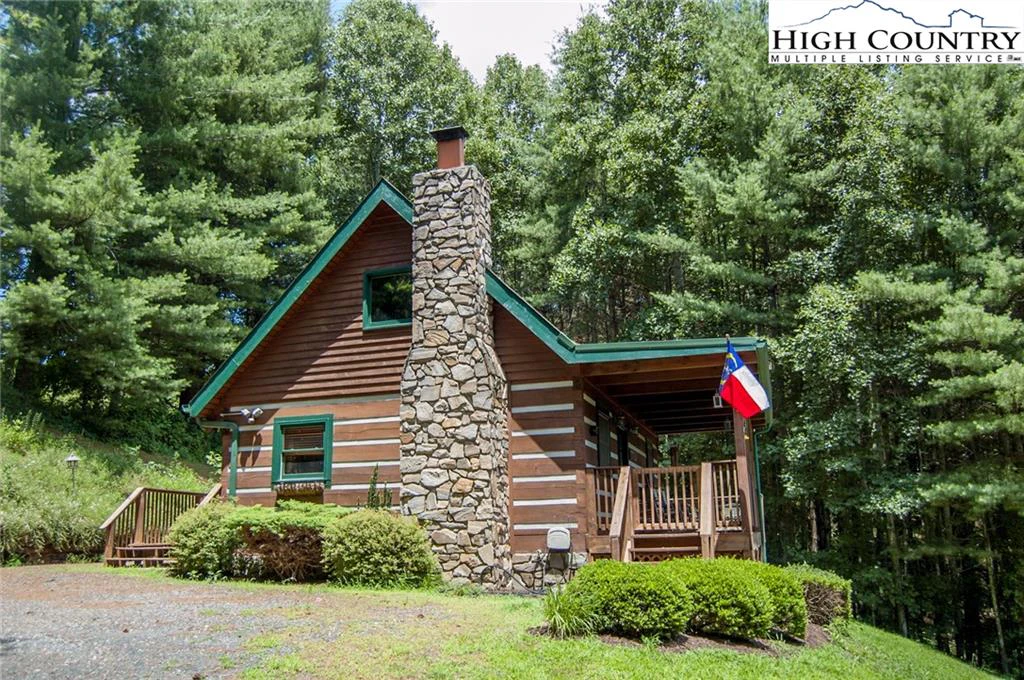 Image number 13 for the current listing