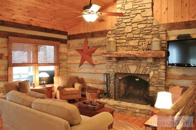 Image number 9 for the current listing