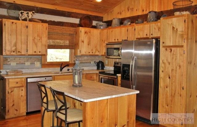 Image number 6 for the current listing