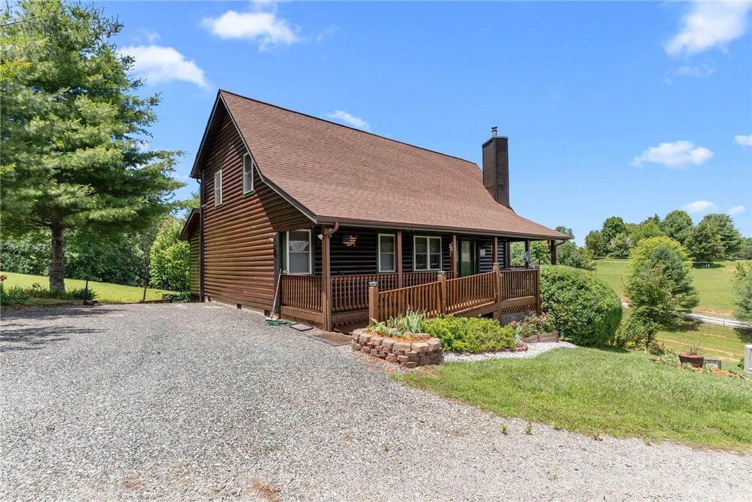 Image number 2 for the current listing
