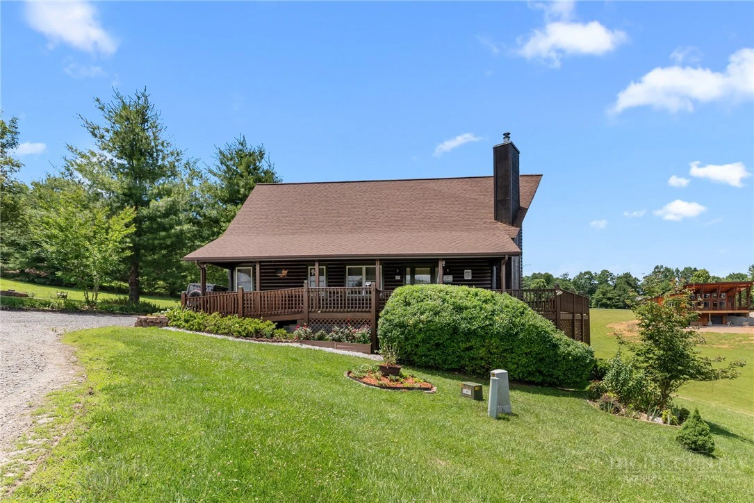 Image number 3 for the current listing