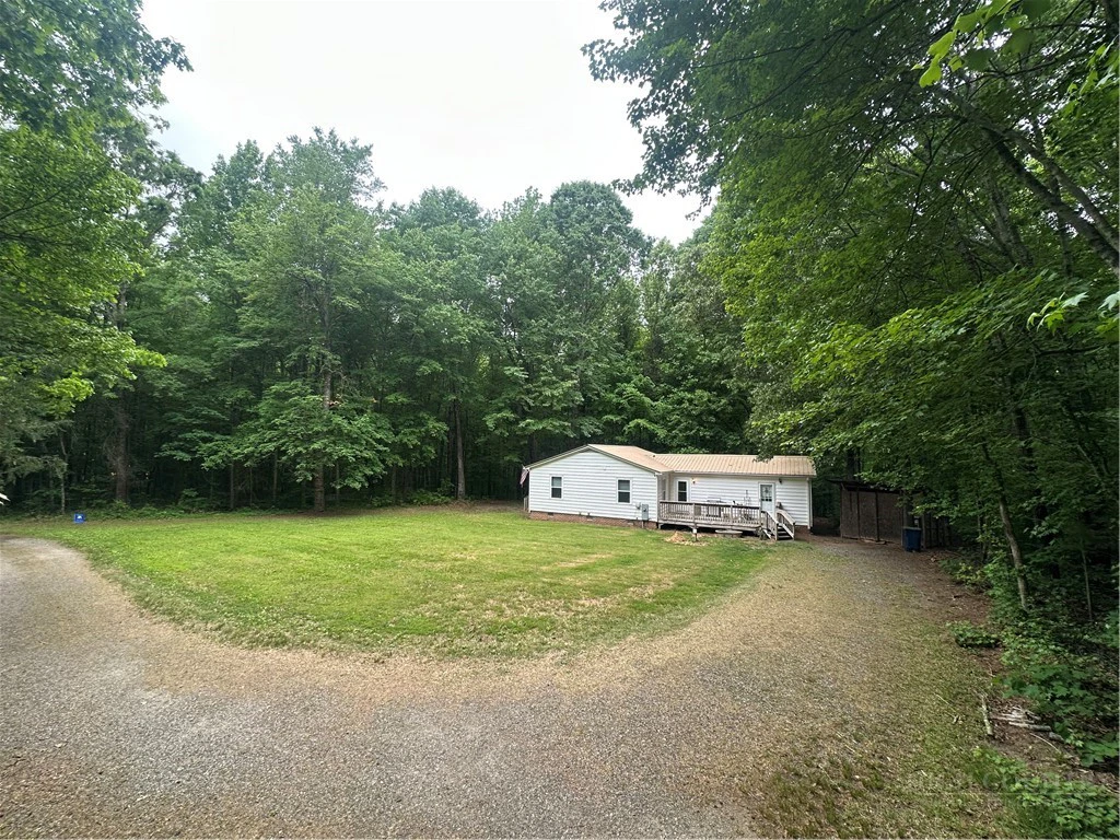 Image number 3 for the current listing