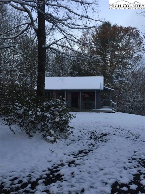 Image number 20 for the current listing