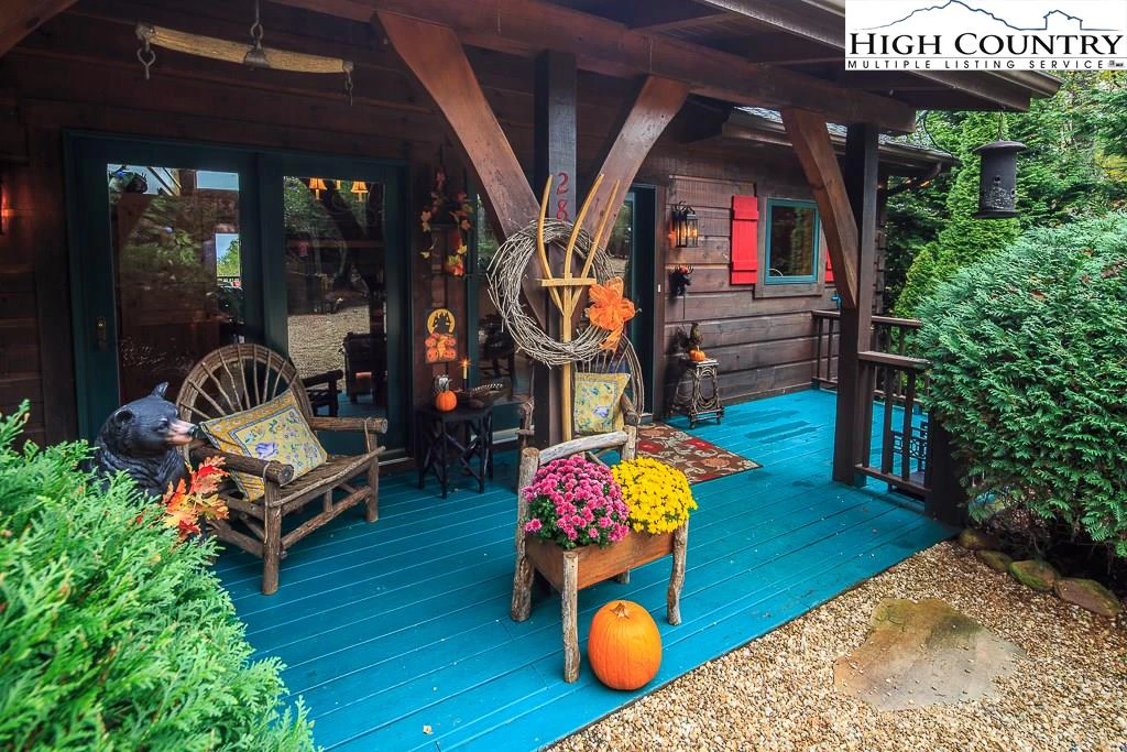Image number 12 for the current listing