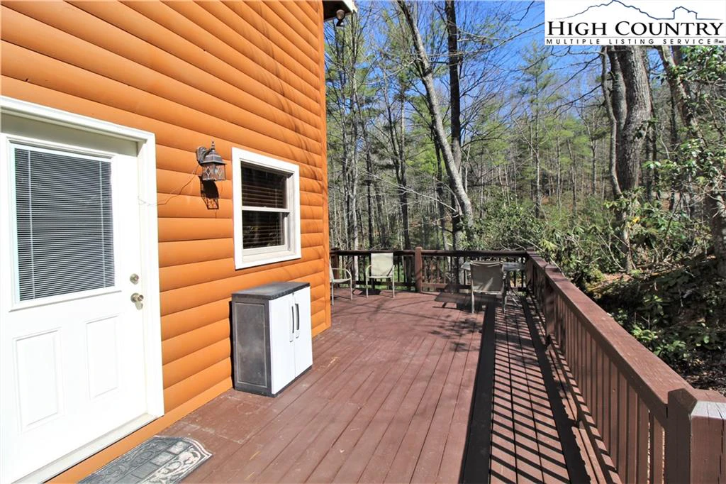 Image number 6 for the current listing