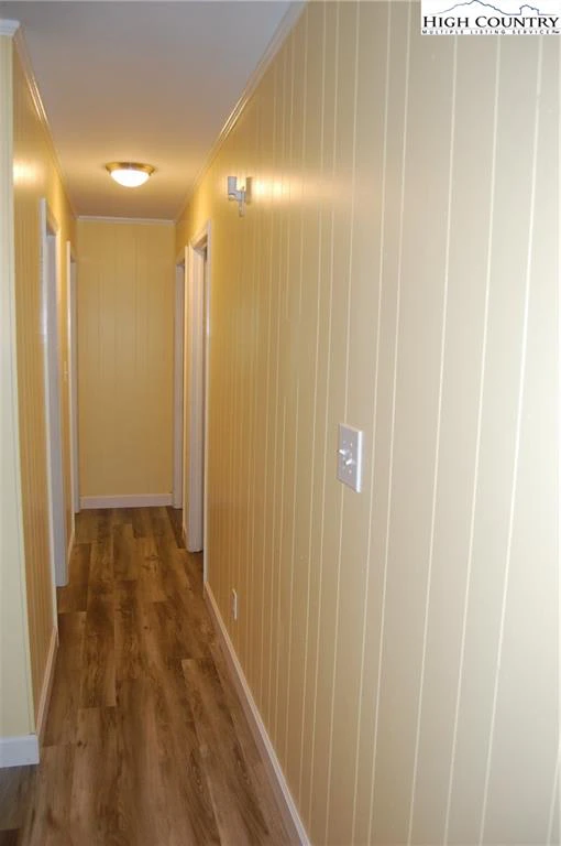 Image number 21 for the current listing