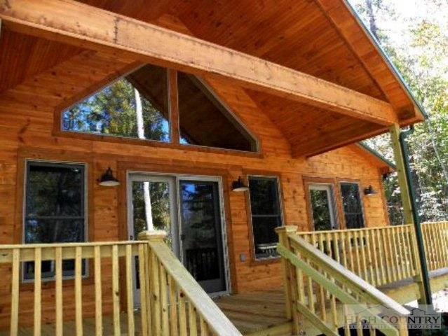 Image number 9 for the current listing