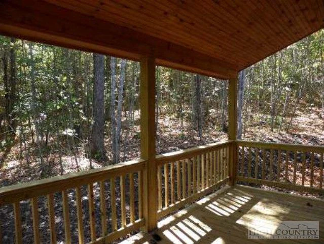 Image number 5 for the current listing