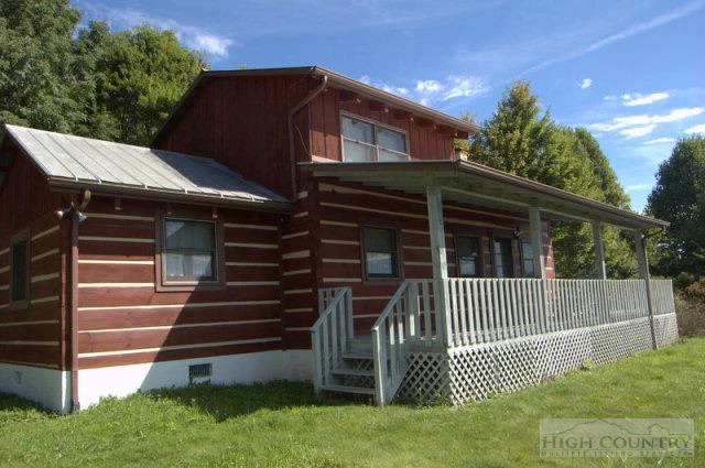 Image number 1 for the current listing