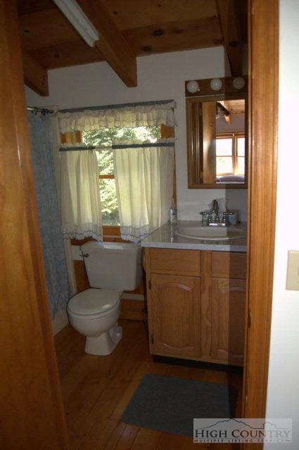 Image number 6 for the current listing