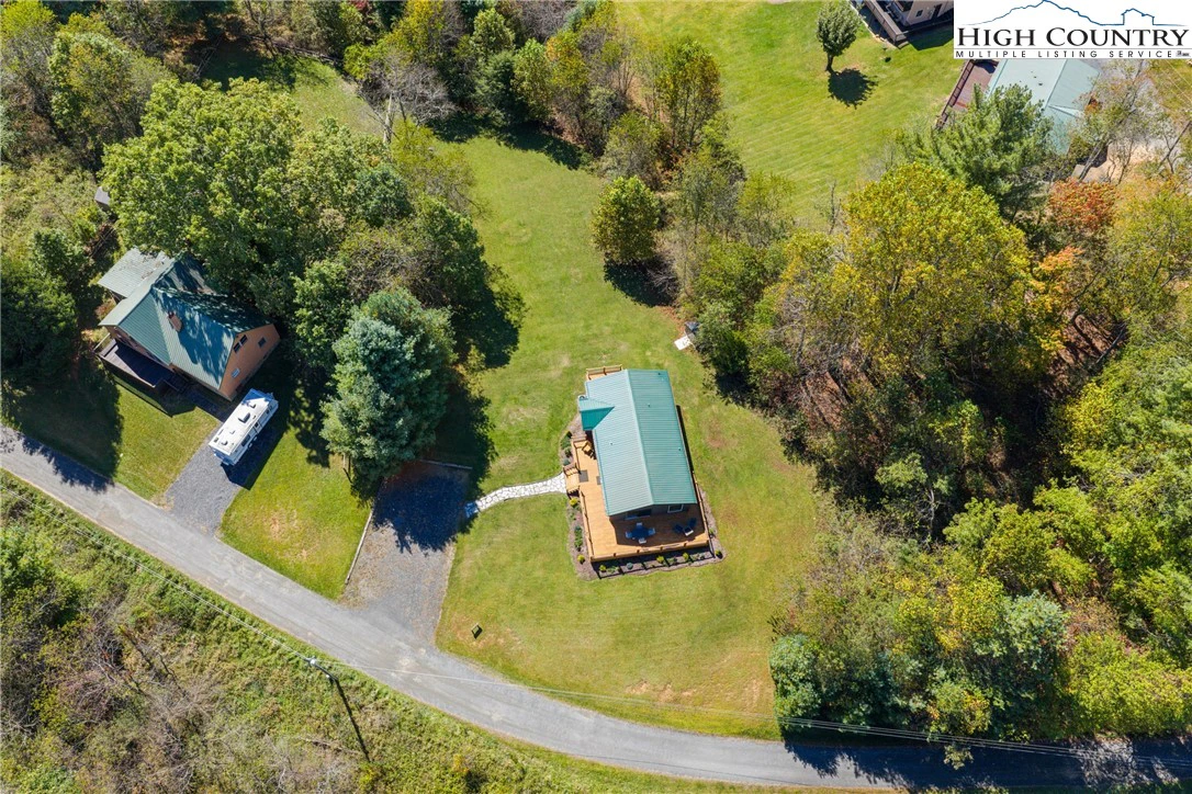 Image number 2 for the current listing