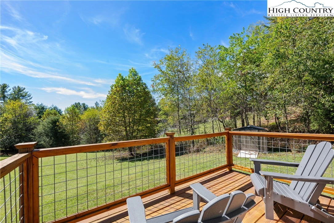 Image number 4 for the current listing