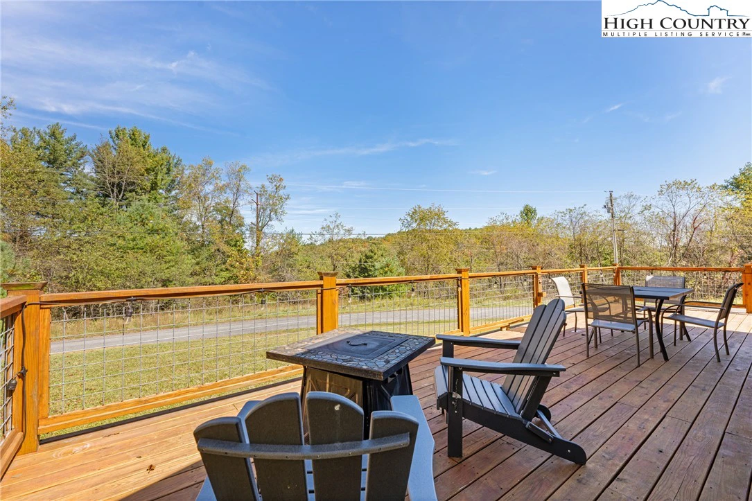 Image number 5 for the current listing