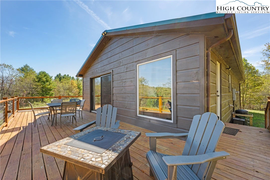 Image number 6 for the current listing