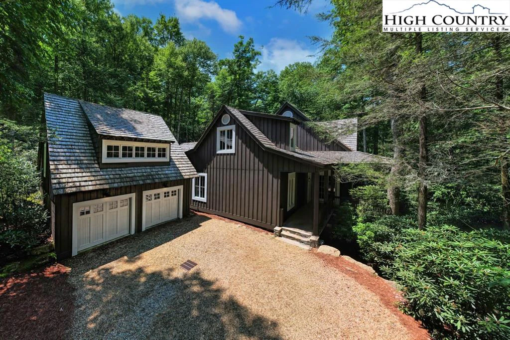 Image number 5 for the current listing