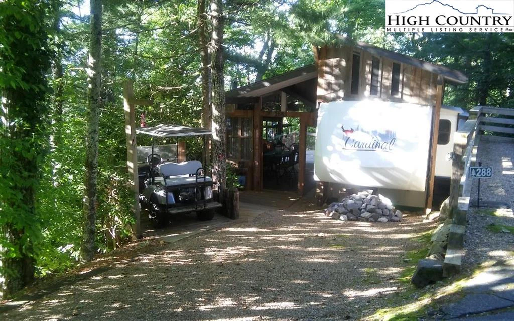 Image number 7 for the current listing