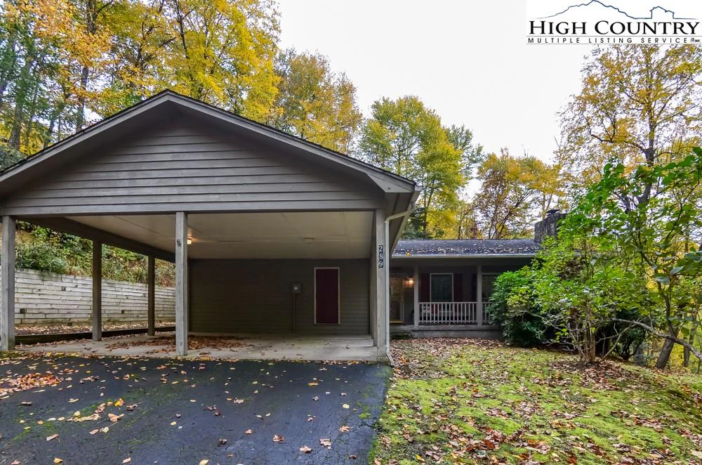 Image number 3 for the current listing