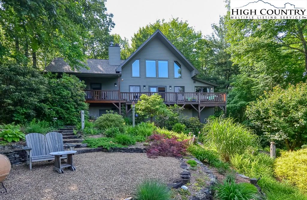 Image number 16 for the current listing