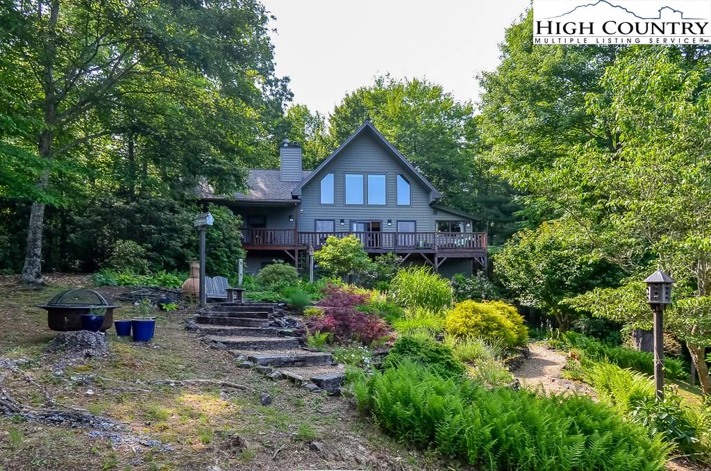 Image number 21 for the current listing