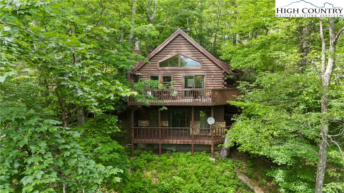 Image number 1 for the current listing