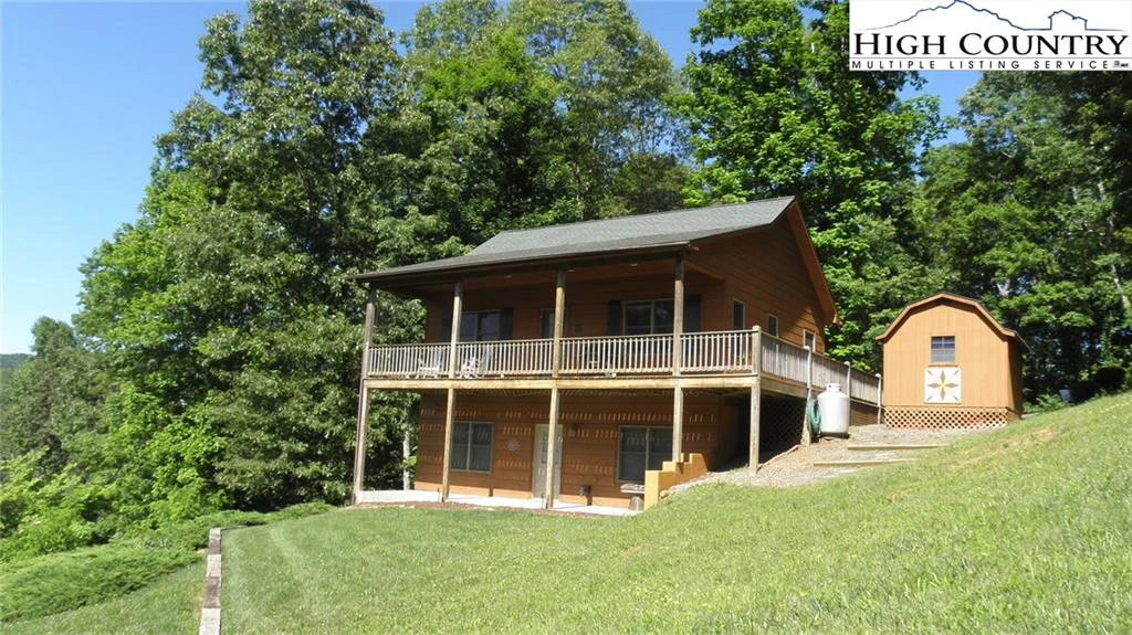 Image number 1 for the current listing