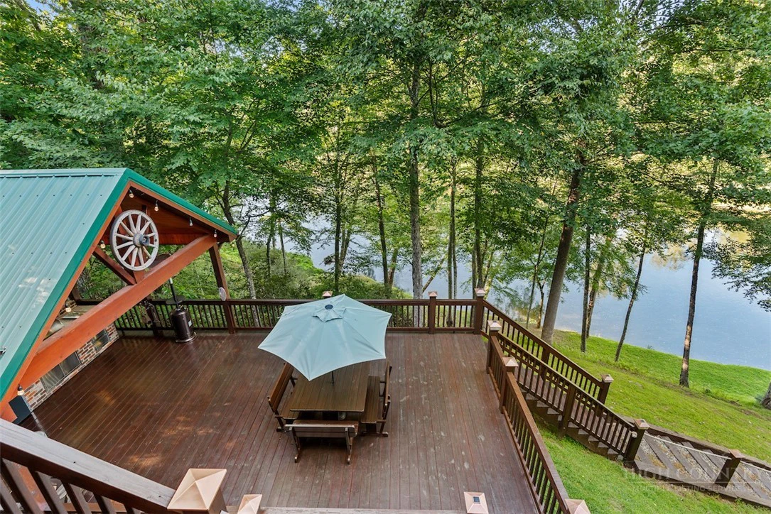Image number 2 for the current listing