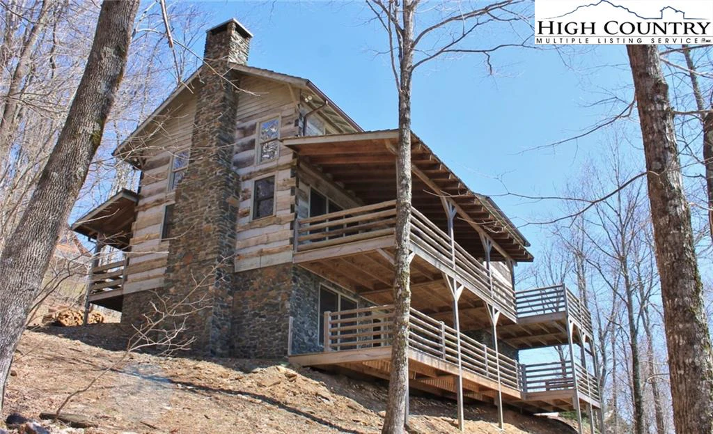 Image number 1 for the current listing