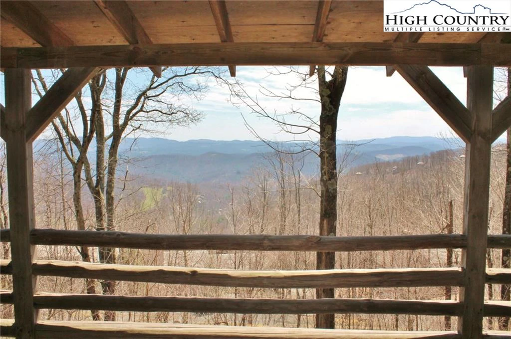 Image number 2 for the current listing