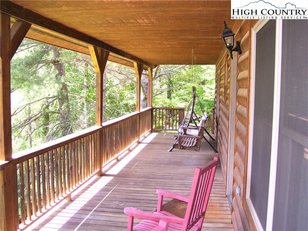 Image number 12 for the current listing