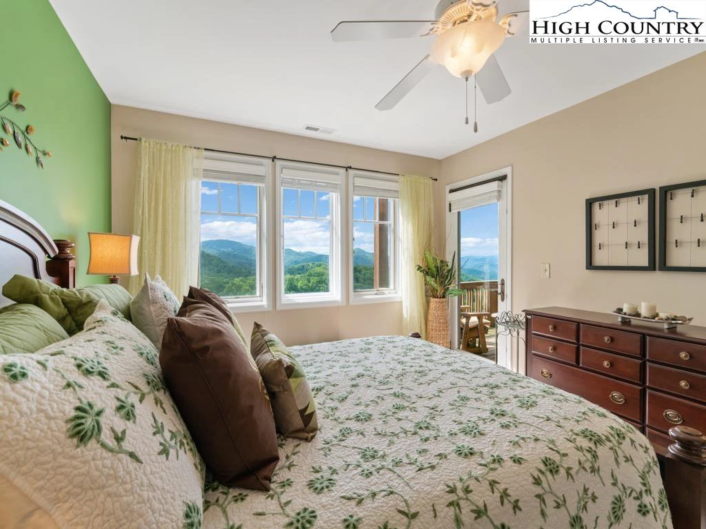 Image number 6 for the current listing