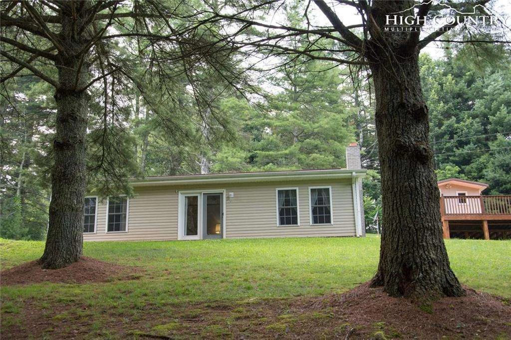Image number 1 for the current listing